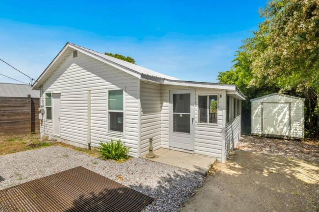 The Coastal Shanty, Yards From The